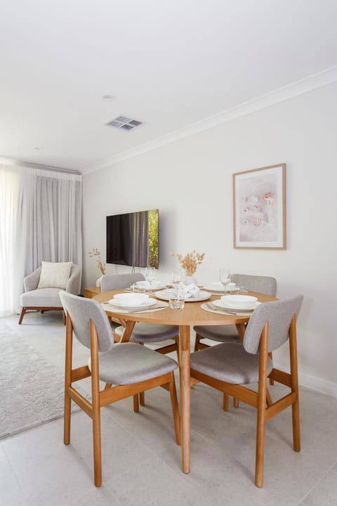 Maylands Riverside City Retreat Apartamento in Bayswater