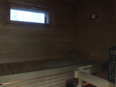 Sauna, Bathroom