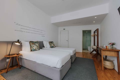 Trovador Guest House Bed and Breakfast in Guimaraes