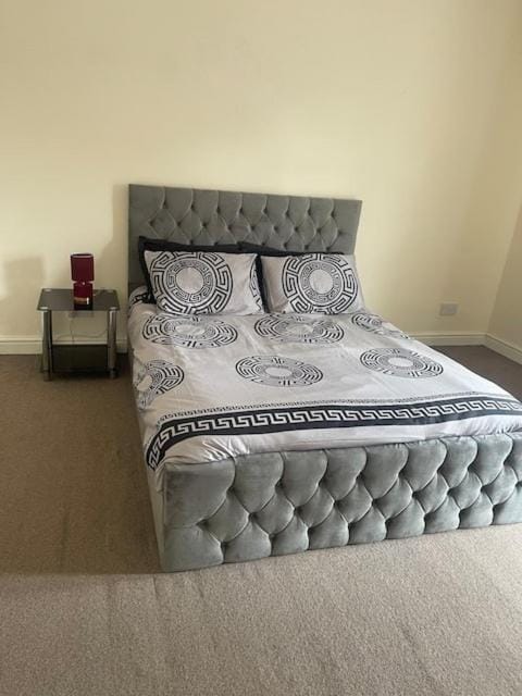 LuxeStay Rooms - Old Trafford, Manchester - Close to city centre & More Vacation rental in Stretford