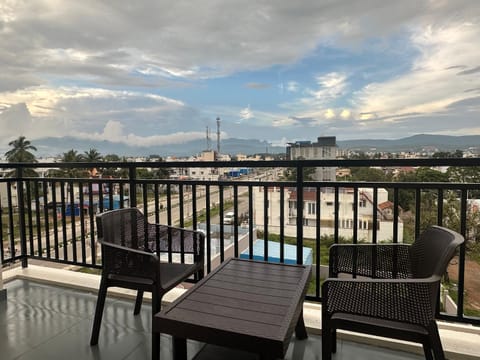 Day, View (from property/room), Balcony/Terrace, Mountain view