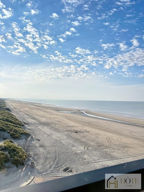 Sable & Horizon - Vue Mer - 7e étages Apartment in Bray-Dunes