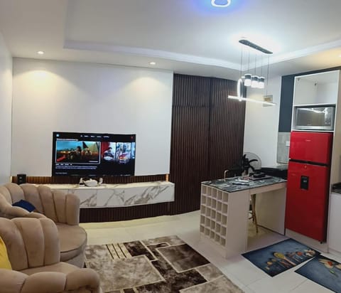 TV and multimedia, Kitchen or kitchenette, Living room, Dining area, minibar