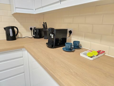 Coffee/tea facilities, Kitchen or kitchenette, toaster, kitchen