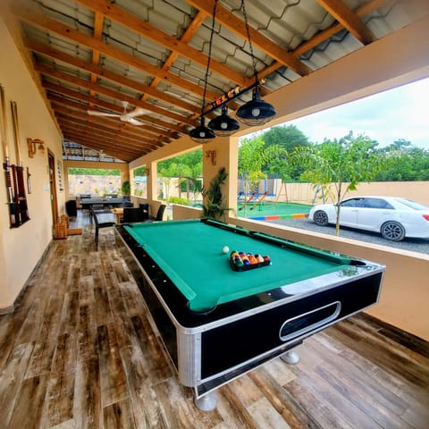 Billiard, Game Room, Evening entertainment