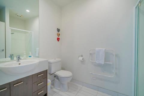 Hosts on the Coast Happy Days - Aqua Soleil Apartment in Whitianga