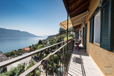 Balcony/Terrace, Lake view