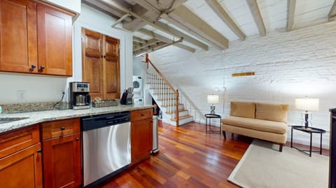 Tri-level Townhouse W Skylights Near Mgh & Mbta Apartment in North End Boston