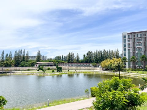 Property building, Lake view