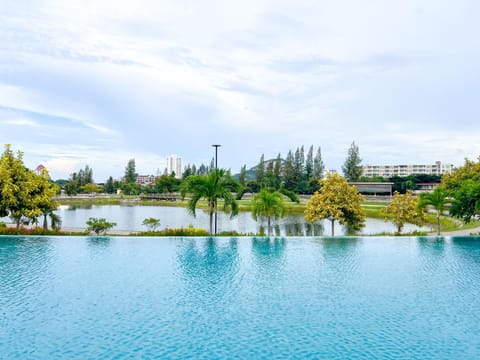 Day, Natural landscape, Garden, Garden view, Lake view, Pool view, Swimming pool