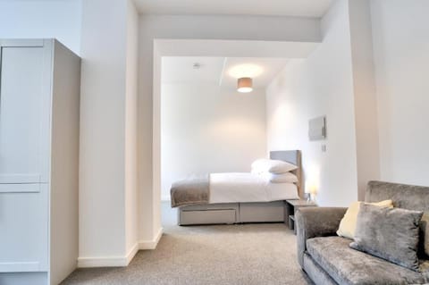 Modern new redeveloped studio Apartment in Clacton Apartment in Clacton-on-Sea