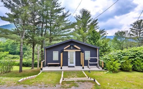 Charming Home with Majestic View House in Capital District, NY, USA