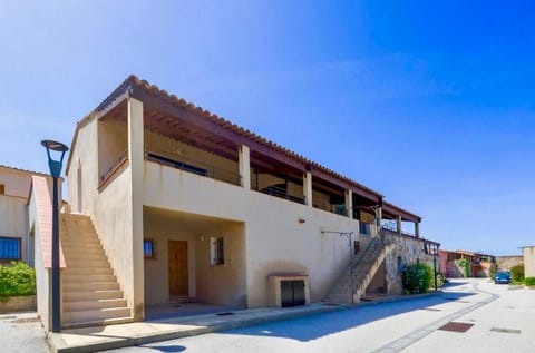 Property building, Neighbourhood, Street view