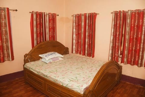 Prajapati Guest House Bed and Breakfast in West Bengal