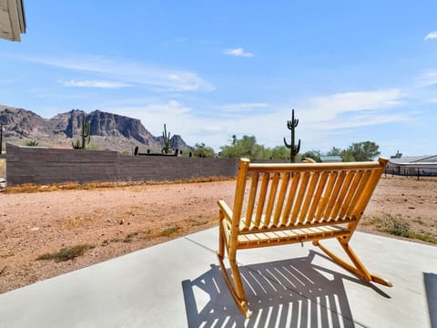 Boulder Apache Junction House in Apache Junction