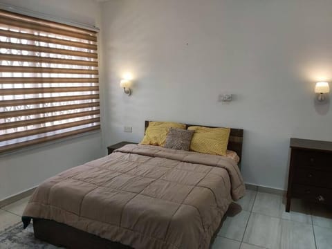 3 Bdrm city view with pool at Dzorwulu Apartment in Accra