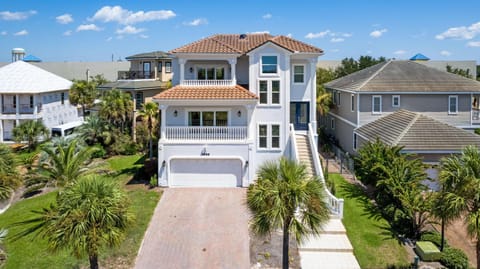 Coastal Villas House in Destin