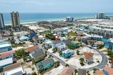 Twente Toes House in Pensacola Beach