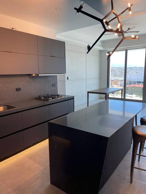 TJ Amazing and stylish 3 BR Condo Apartment in Tijuana