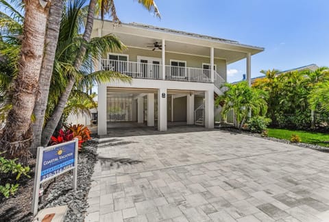 246 Delmar House in Estero Island