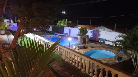 Night, Pool view