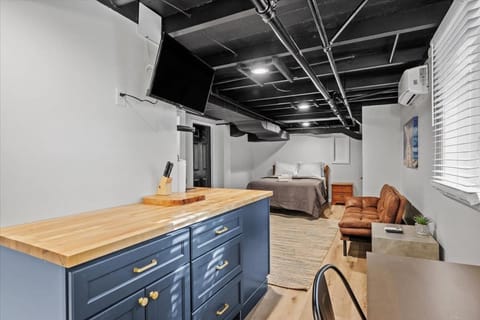 The Walnut Suites - The Onyx Suite Apartamento in Shadyside