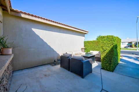 Patio, Balcony/Terrace