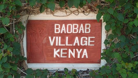 Baobab Village Villa in Kenya