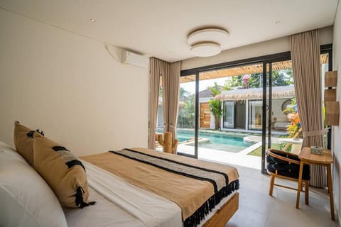 NEW! Bold Paradise - 4BR Villa in Kerobokan Villa in North Kuta