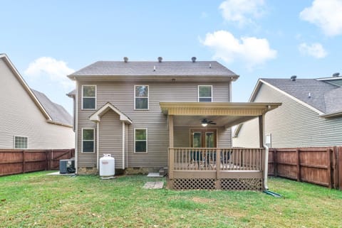 Property building, Patio, Spring, Day