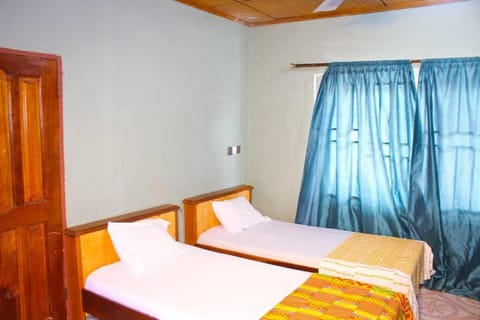 Kente Heritage Lodge - Bonwire Apartment in Ashanti Region, Ghana