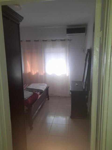 Bed, Photo of the whole room, Bedroom, wardrobe, air conditioner