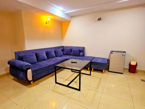 1BHK Lavish and Modern Apartment in Gulberg Greens Apartment in Islamabad