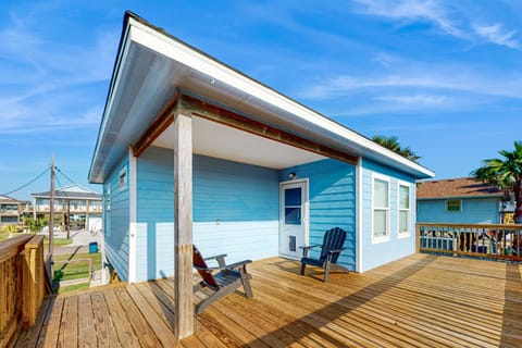 The Blue Oak Getaway House in Rockport