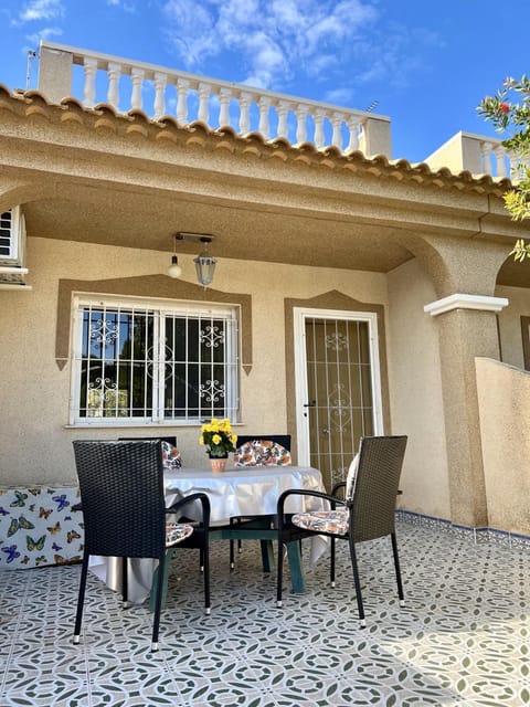 Property building, Patio, Day, View (from property/room), Balcony/Terrace, Dining area