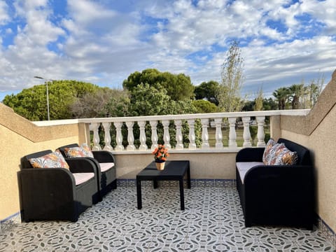 Patio, Day, View (from property/room), Balcony/Terrace, Seating area