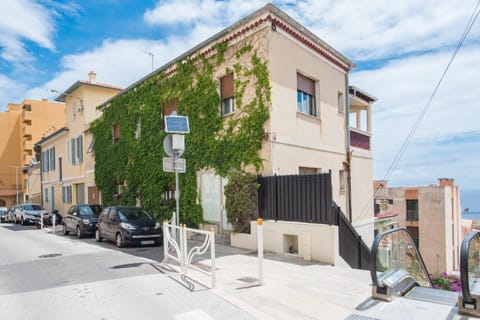 Margot Apartment in Avenue du Carnier