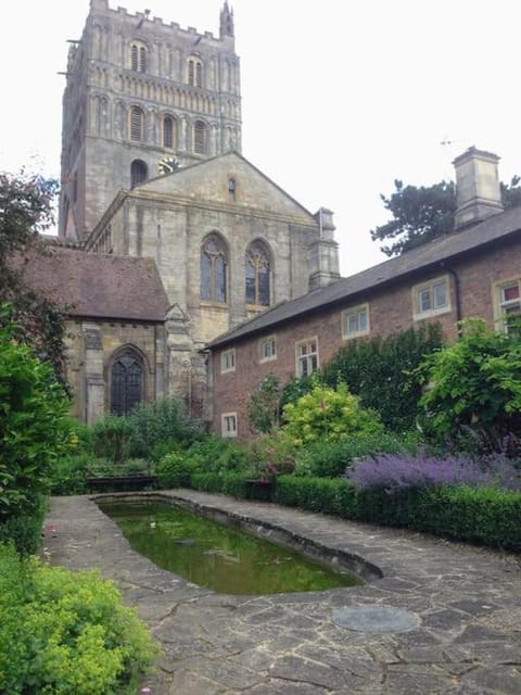 Tudor Cottage - hidden treasure Apartamento in Tewkesbury