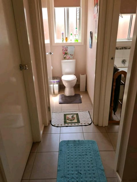 Toilet, Bathroom