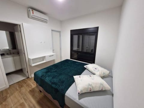 Apto com Ar cond Garagem Alphaville - Barueri Apartment in Santana de Parnaíba