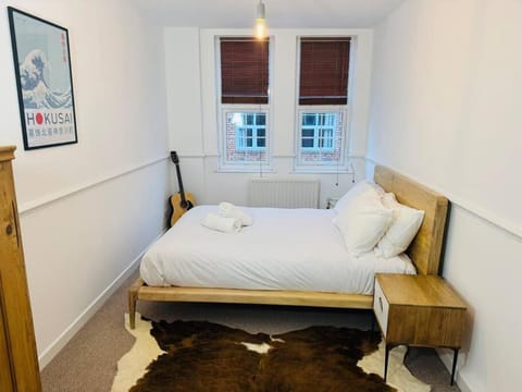 2 bedroom Boho Apartment Apartment in Bristol