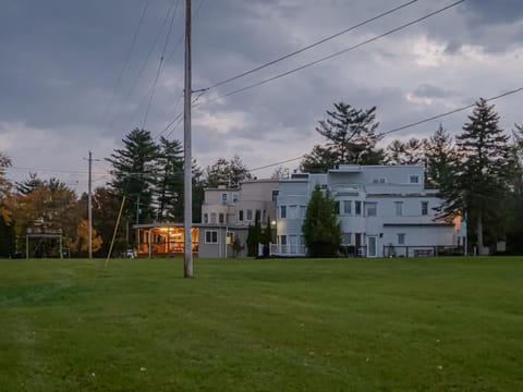 Property building, Natural landscape