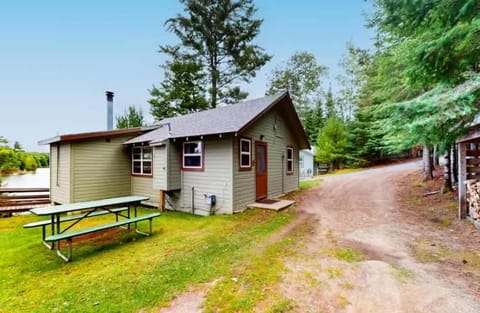 Anderson Lakeside Cabin House in St Germain