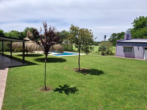 Quinta TRI-VAL Casa in Lobos