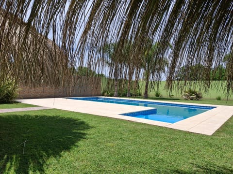 Quinta TRI-VAL Casa in Lobos