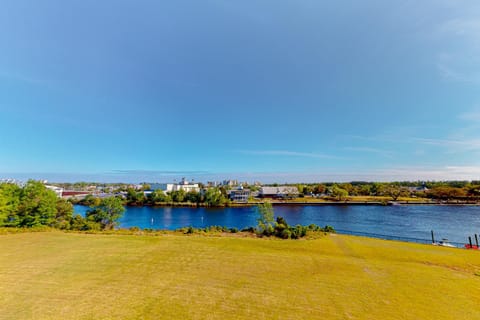 Yacht Club Villas 2-303 Apartment in North Myrtle Beach