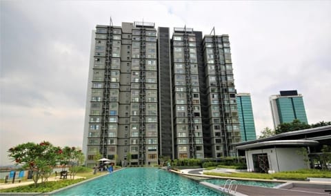 Siti Hyve Soho Suite Cyberjaya Vacation rental in Putrajaya