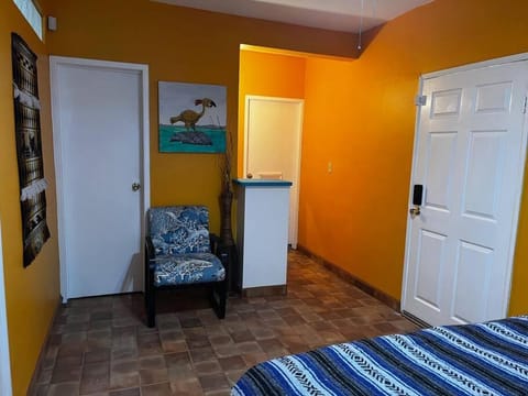 Crash & Go - Hotel Style Room Apartment in San Felipe