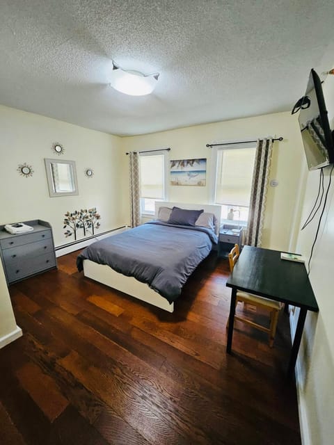 Nice room near Whole Foods, Brown University in a shared apartment 31 Apartamento in Providence