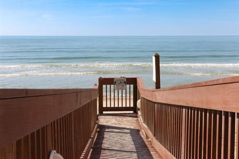 Endless Summer - Oceanfront Oasis with Pool and Balcony Apartment in North Topsail Beach